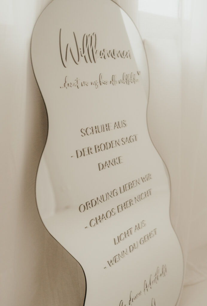 Spiegel im Fotostudio in Ahaus für Fotografinnen, Yoga Lehrer, Workshops